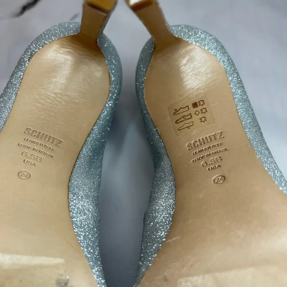 Schutz Silver Pointed Toe Pump Size 6.5 NWOB
